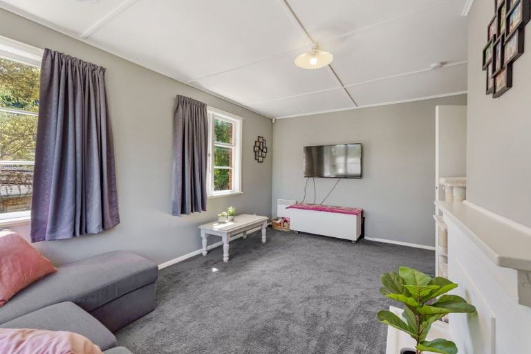 Photo of property in 51 Wilkie Crescent, Naenae, Lower Hutt, 5011