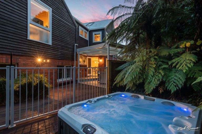 Photo of property in 16 Wairere Road, Belmont, Lower Hutt, 5010