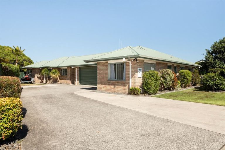 Photo of property in 12 Karia Grove, Papamoa Beach, Papamoa, 3118