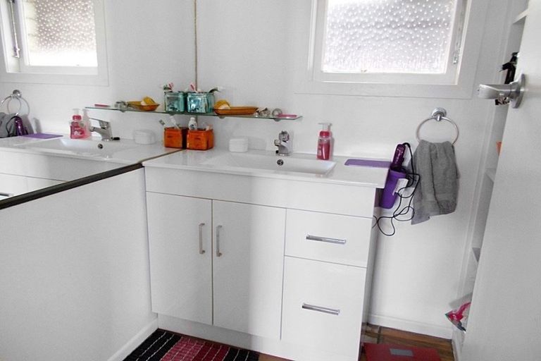 Photo of property in 12 Pedlar Street, Mangakakahi, Rotorua, 3015