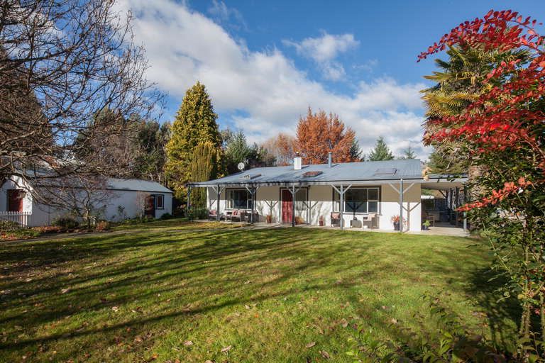 Photo of property in 566 Speargrass Flat Road, Lake Hayes, Queenstown, 9371