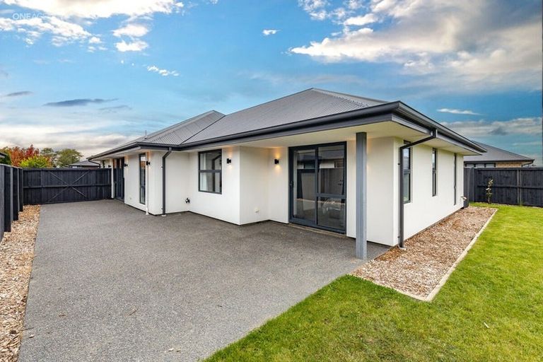 Photo of property in 83 Sutherland Drive, Kaiapoi, 7630