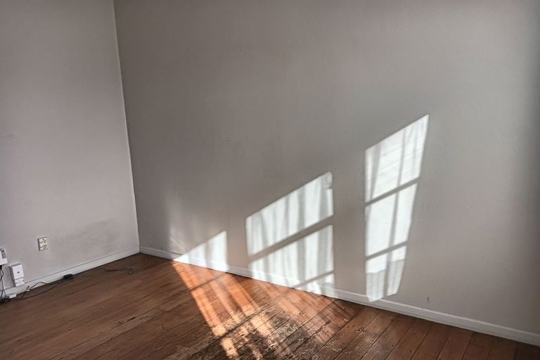 Photo of property in 4 Bertram Grove, Naenae, Lower Hutt, 5011