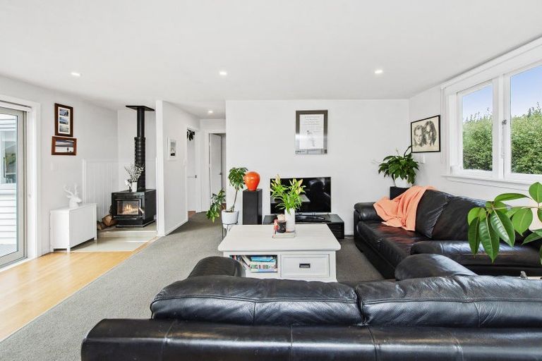 Photo of property in 31 Broadway Avenue, Waikuku Beach, 7473