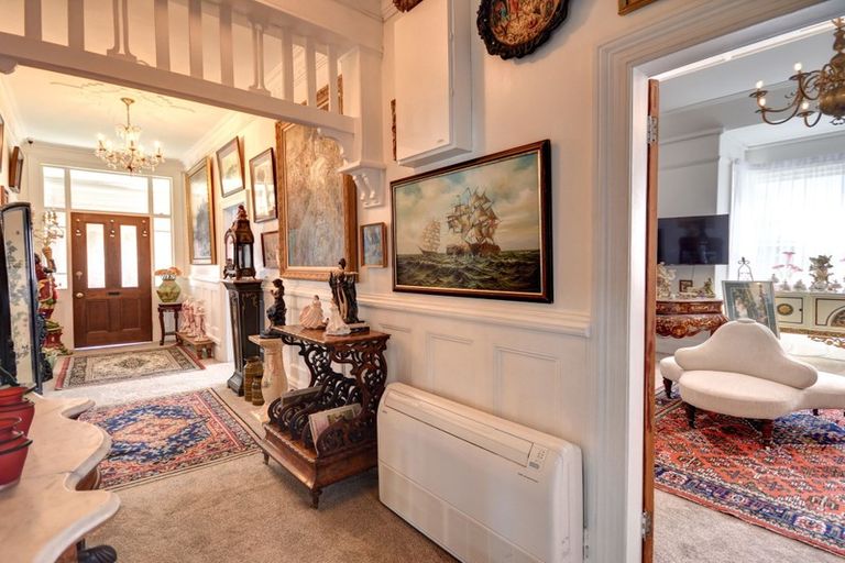 Photo of property in 7 Easther Crescent, Kew, Dunedin, 9012