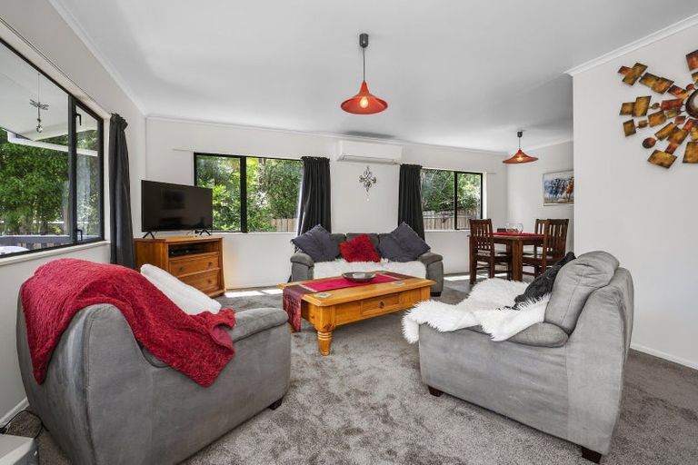Photo of property in 82 Esmeralda Street, Welcome Bay, Tauranga, 3112