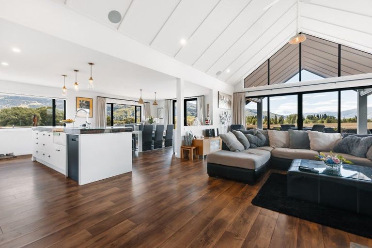 Photo of property in 145 Oliver Road, Bendigo, Cromwell, 9383