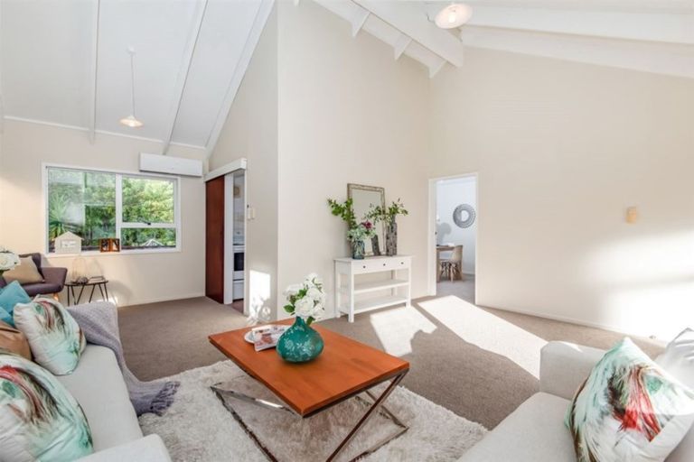 Photo of property in 81 John Downs Drive, Browns Bay, Auckland, 0630