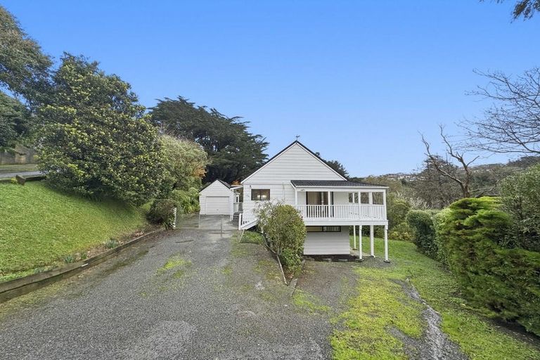 Photo of property in 10a Wingfield Place, Churton Park, Wellington, 6037
