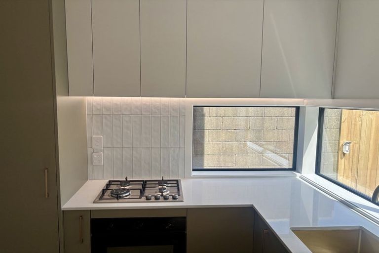 Photo of property in 6/18d Oxford Street, Tawa, Wellington, 5028