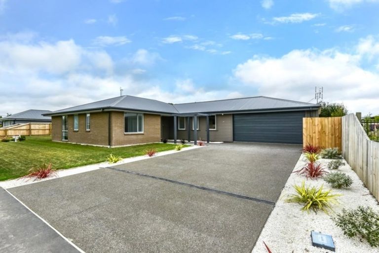 Photo of property in 15 Walter Place, Kirwee, Darfield, 7571