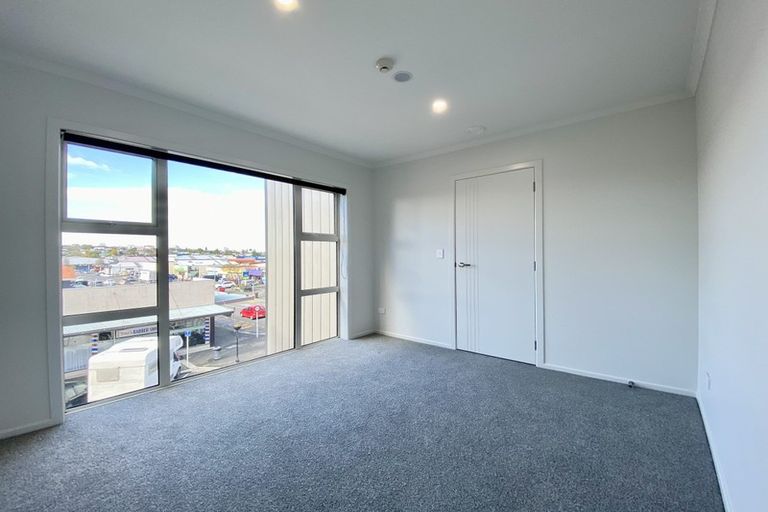 Photo of property in 104/124 Commerce Street, Frankton, Hamilton, 3204