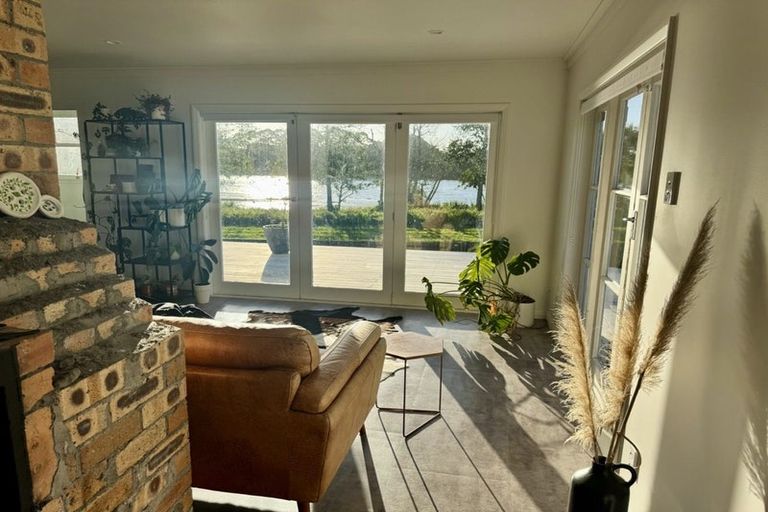 Photo of property in 144 Great South Road, Huntly, 3700