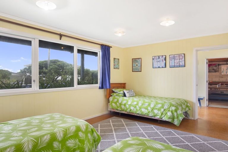 Photo of property in 2a Marine Parade, Otaki Beach, Otaki, 5512