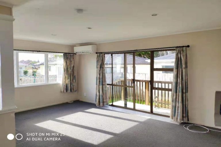Photo of property in 24 Volante Avenue, Wattle Downs, Auckland, 2103