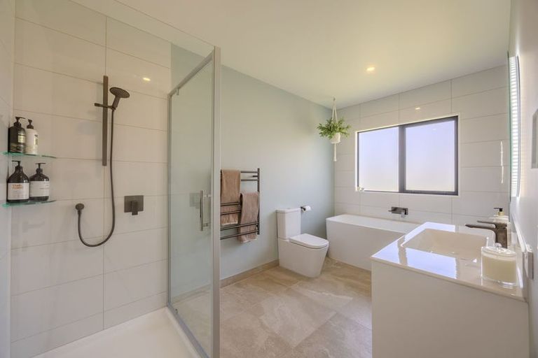 Photo of property in 7 Dingle Street, Lake Hawea, 9382