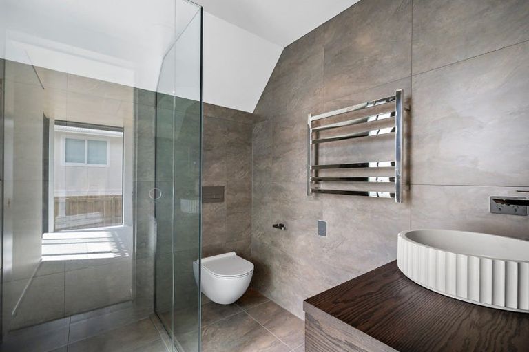 Photo of property in 45a Pukatea Street, Eastbourne, Lower Hutt, 5013