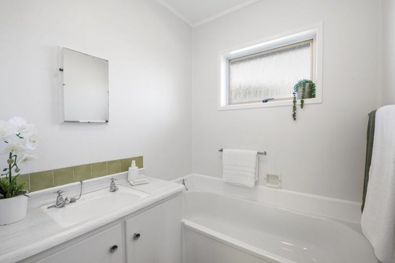 Photo of property in 1/41 Jutland Road, Hauraki, Auckland, 0622