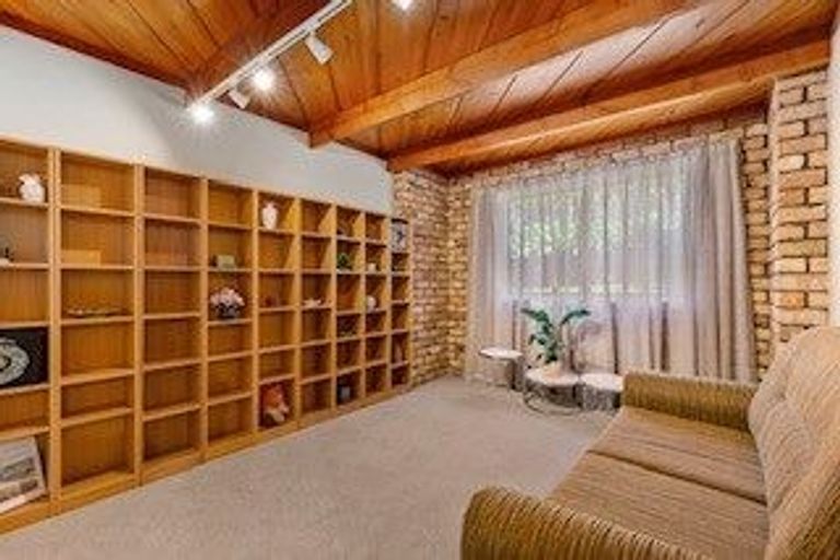 Photo of property in 68 Pah Road, Cockle Bay, Auckland, 2014