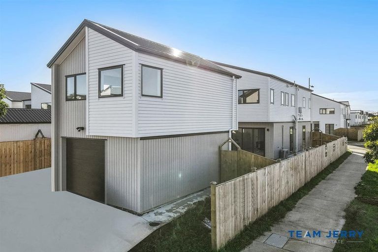 Photo of property in 51 Kairakau Street, Papakura, 2110