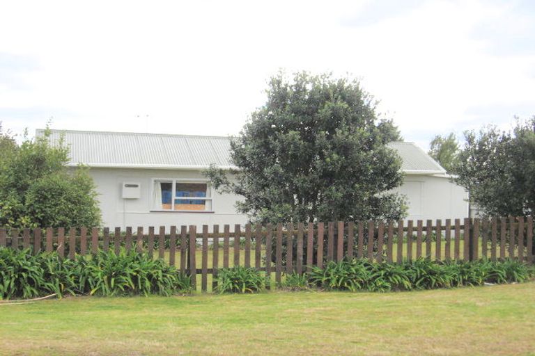Photo of property in 204 Tamaki Road, Whangamata, 3620