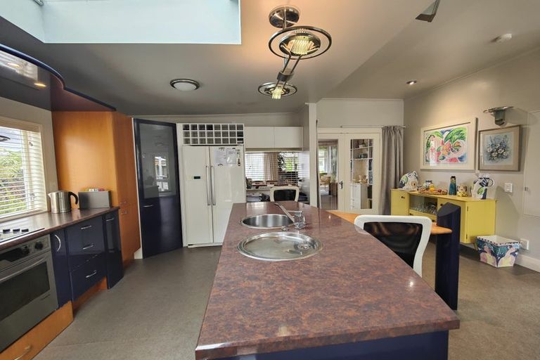 Photo of property in 24 Bracken Street, Petone, Lower Hutt, 5012