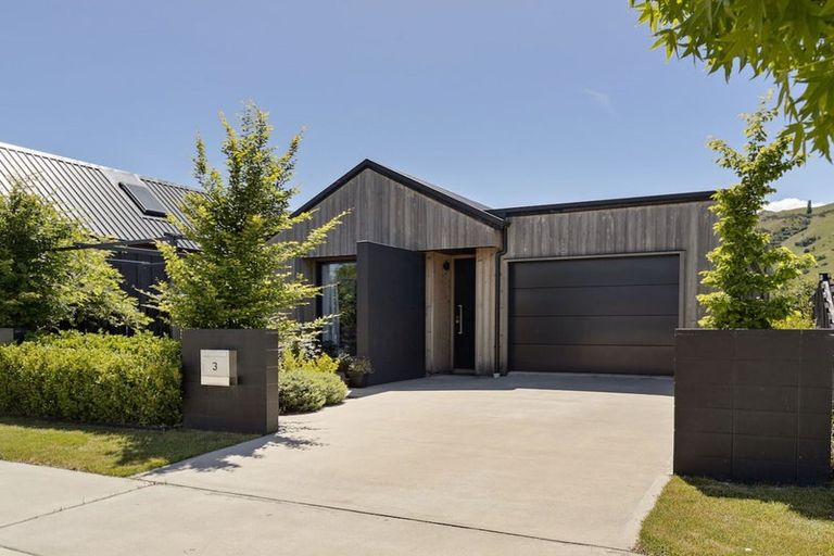 Photo of property in 3 Bellamore Street, Lake Hayes, Queenstown, 9304