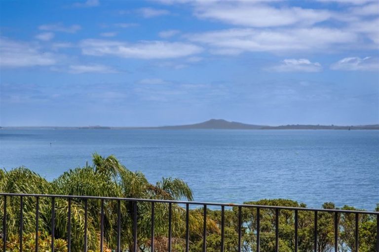 Photo of property in 3 Omana Esplanade, Maraetai, Auckland, 2018