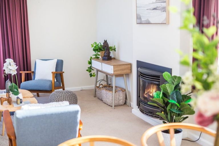 Photo of property in 17 Morgan Street, Johnsonville, Wellington, 6037