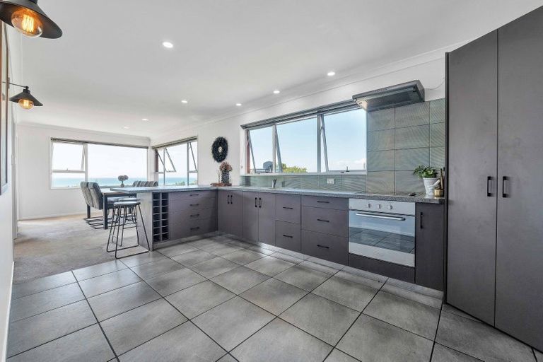 Photo of property in 29 Whakapaki Street, Urenui, 4375