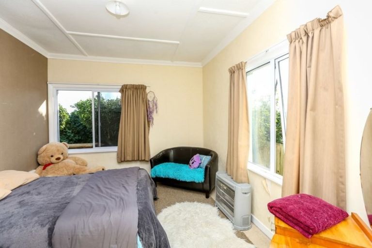 Photo of property in 360 Devon Street West, Lynmouth, New Plymouth, 4310