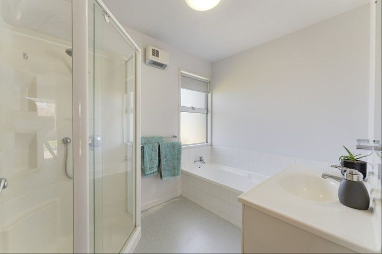 Photo of property in 35 Eureka Street, Alexandra, 9320