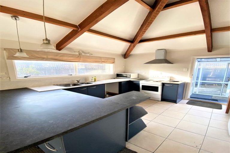 Photo of property in 172a Waimairi Road, Ilam, Christchurch, 8041