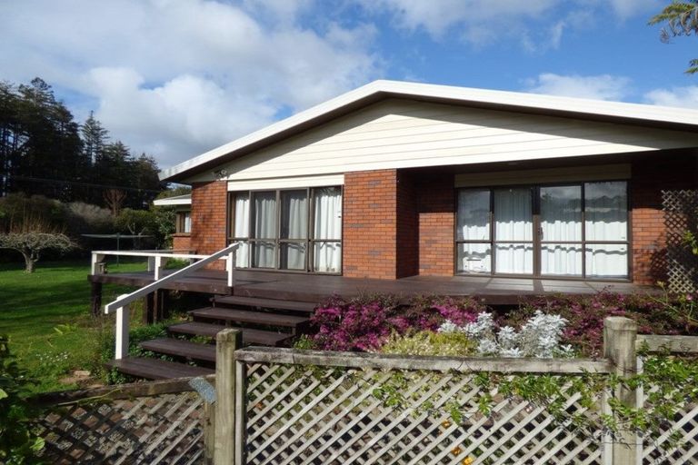 Photo of property in 35 Hawkings Crescent, Kerikeri, 0230
