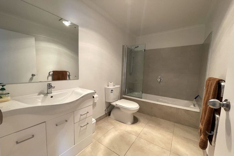 Photo of property in 15/46 Park Estate Road, Rosehill, Papakura, 2113