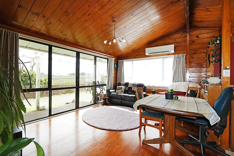 Photo of property in 852 Upper Kina Road, Oaonui, Opunake, 4681