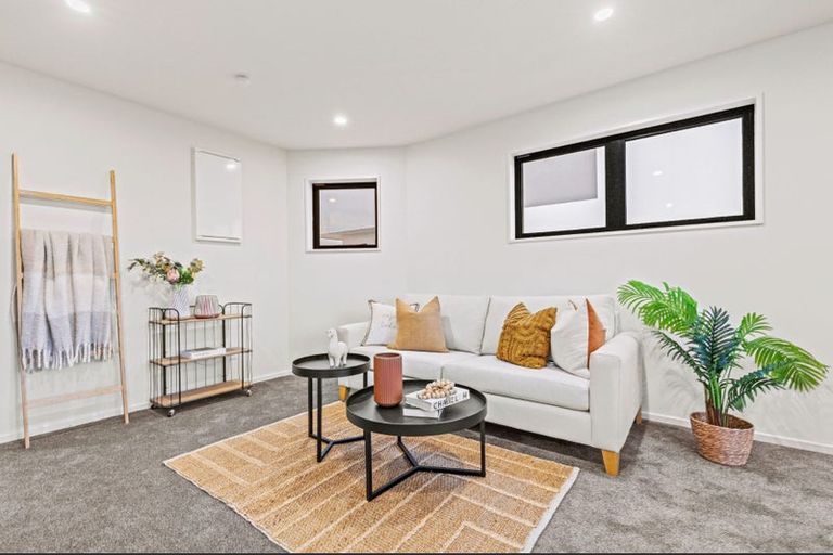 Photo of property in 35b Wrights Road, Addington, Christchurch, 8024