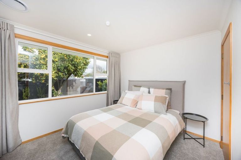 Photo of property in 23 Saint Albans Avenue, Hokowhitu, Palmerston North, 4410