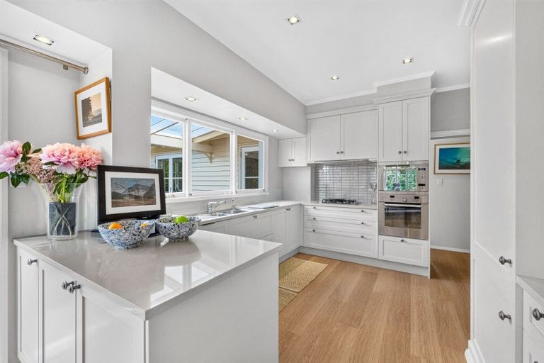 Photo of property in 13 Cameron Street, Takapuna, Auckland, 0622