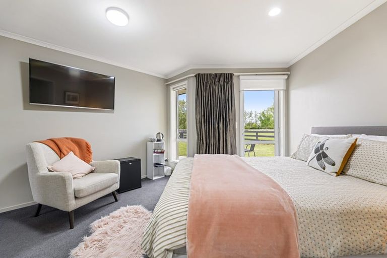 Photo of property in 503 Grasslands Drive, Cambridge, 3493