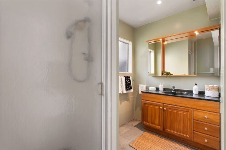 Photo of property in 84 Roydvale Avenue, Burnside, Christchurch, 8053