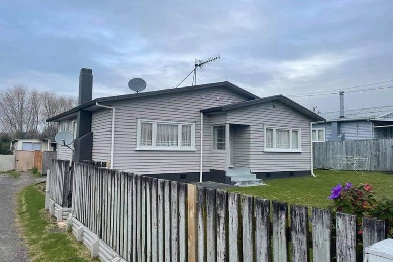 Photo of property in 6a Dunlop Road, Te Puke, 3119