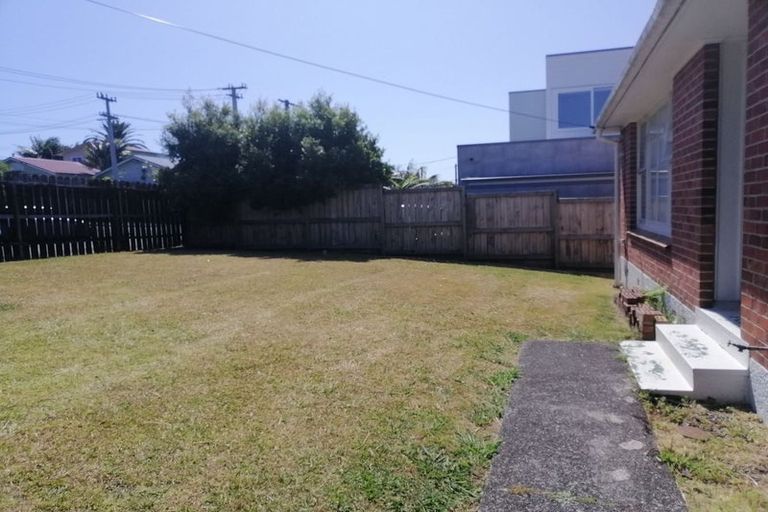 Photo of property in 39 Regina Street, Westmere, Auckland, 1022