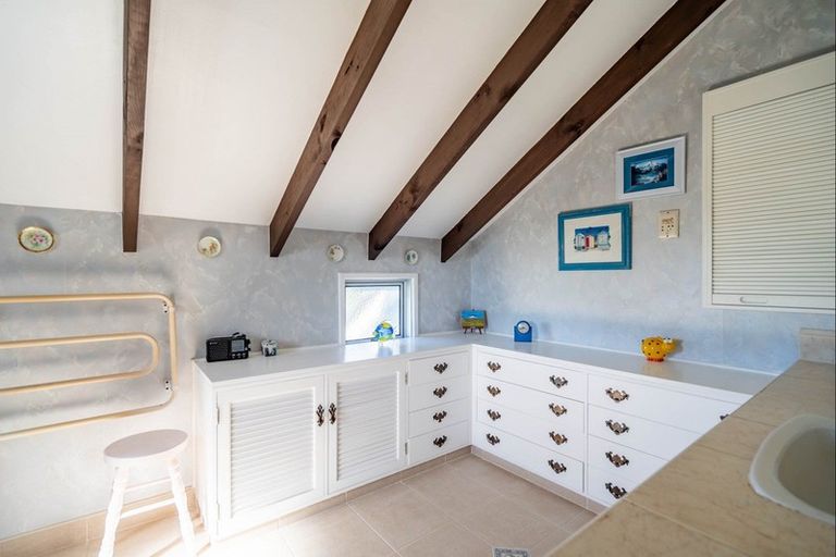 Photo of property in 113 Field Way, Waikanae Beach, Waikanae, 5036