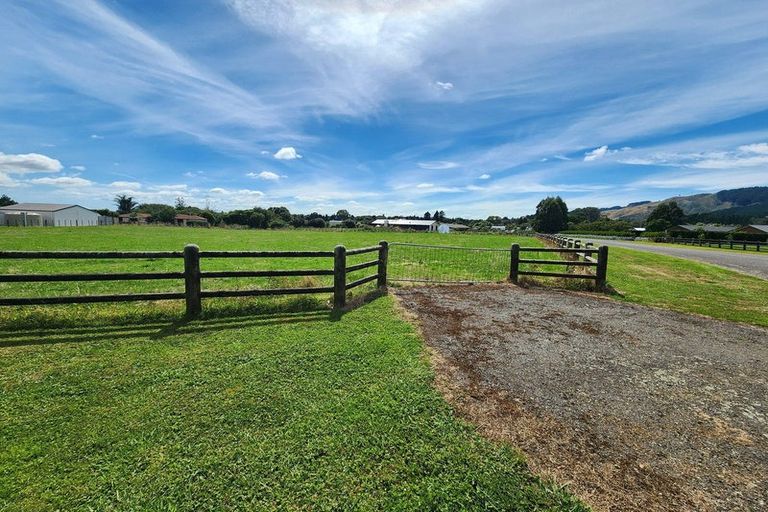 Photo of property in 11 Milbel Way, Levin, 5571