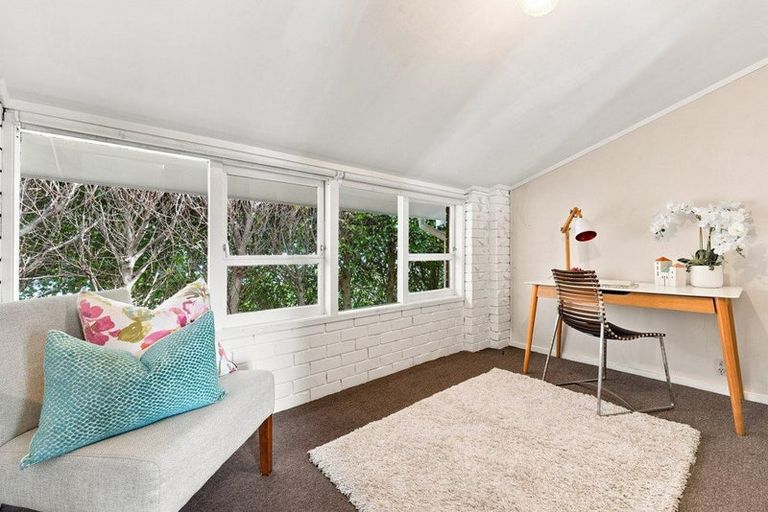 Photo of property in 308 Hurstmere Road, Takapuna, Auckland, 0622