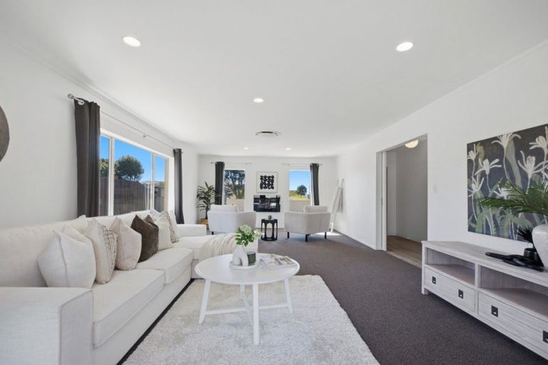 Photo of property in 50 Dickson Road, Papamoa Beach, Papamoa, 3118
