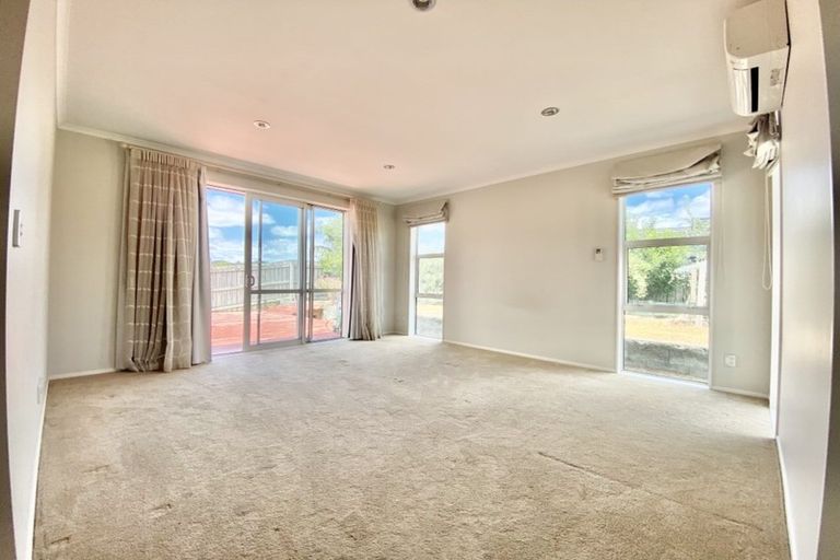 Photo of property in 21 Parlane Drive, Huapai, Kumeu, 0810