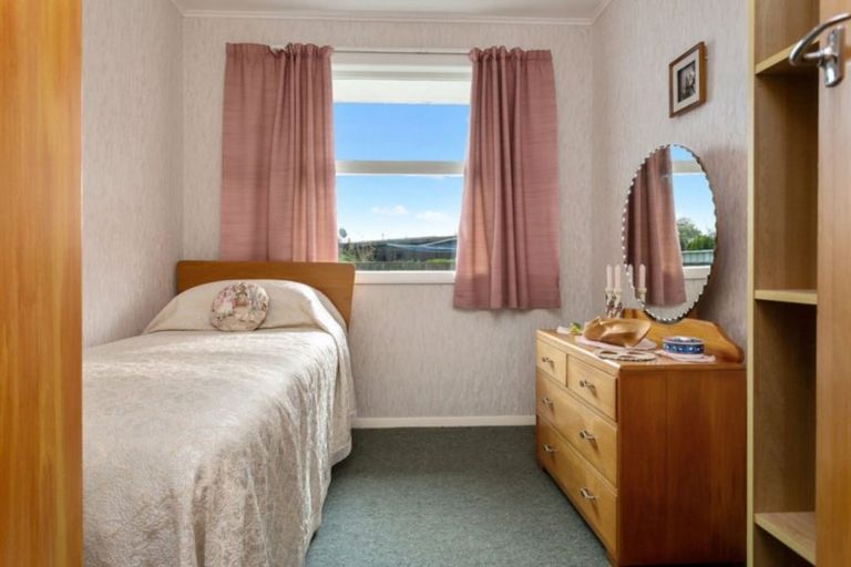 Photo of property in 6 Churchill Place, Cambridge, 3434