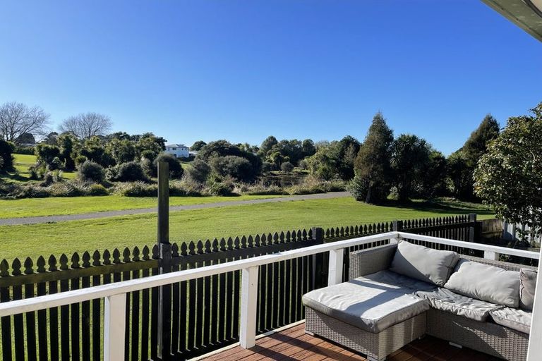 Photo of property in 12 Belray Place, Papamoa Beach, Papamoa, 3118